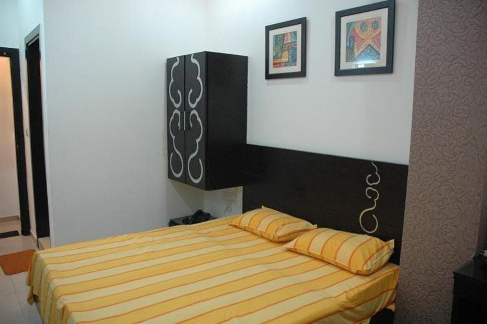 Hotel Chanchal Continental - 02 Mins From New Delhi Railway Station Buitenkant foto