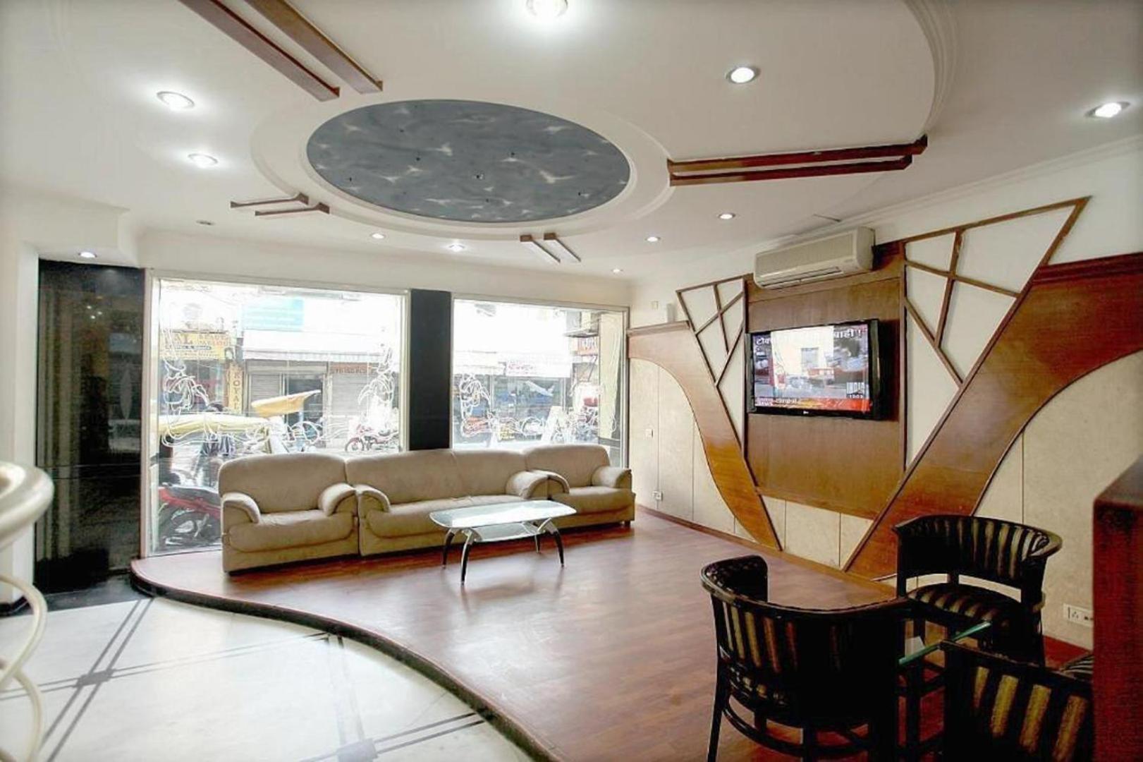 Hotel Chanchal Continental - 02 Mins From New Delhi Railway Station Buitenkant foto