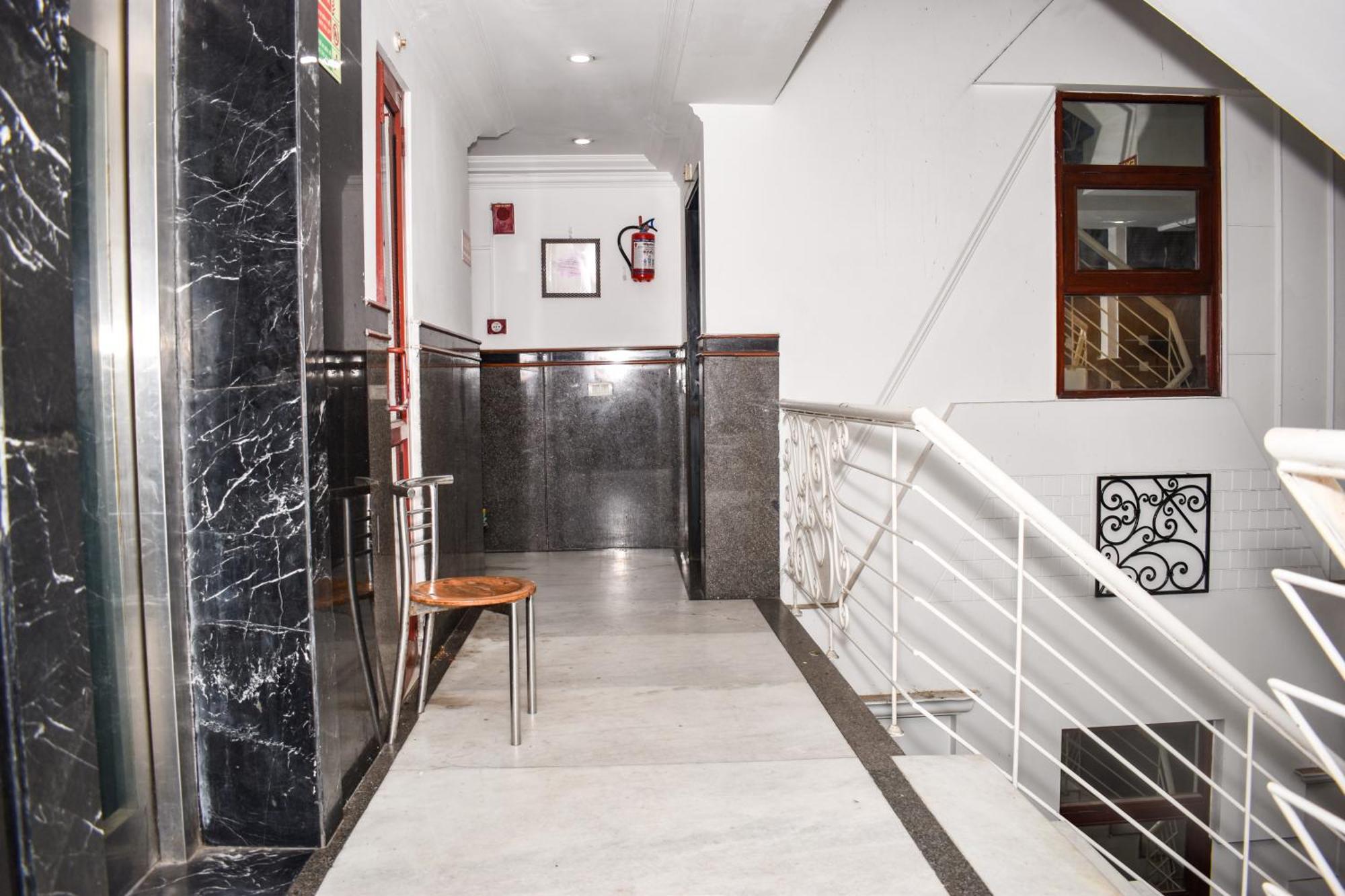 Hotel Chanchal Continental - 02 Mins From New Delhi Railway Station Buitenkant foto