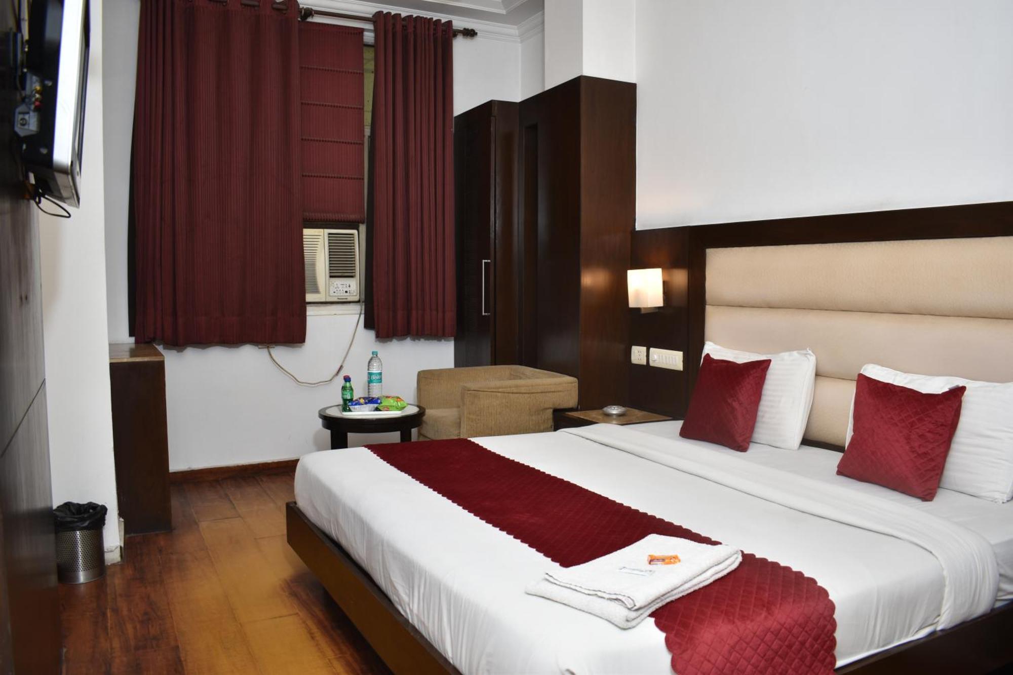 Hotel Chanchal Continental - 02 Mins From New Delhi Railway Station Buitenkant foto
