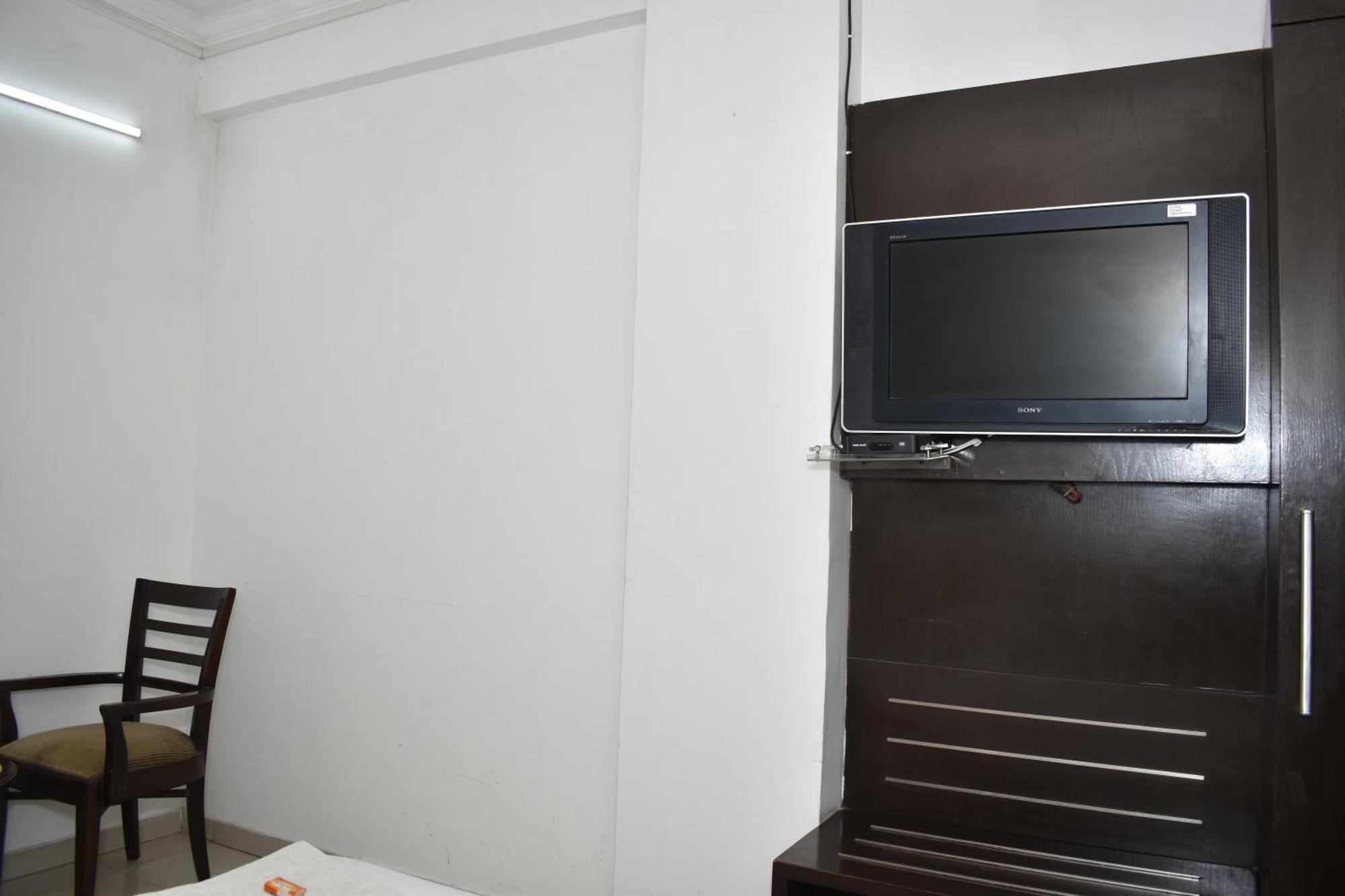 Hotel Chanchal Continental - 02 Mins From New Delhi Railway Station Buitenkant foto
